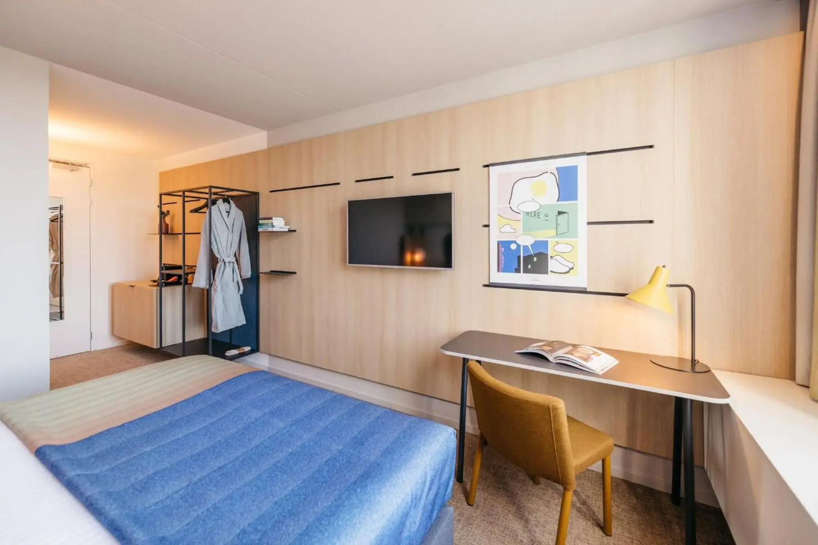 Rosen Inn, closest to Universal