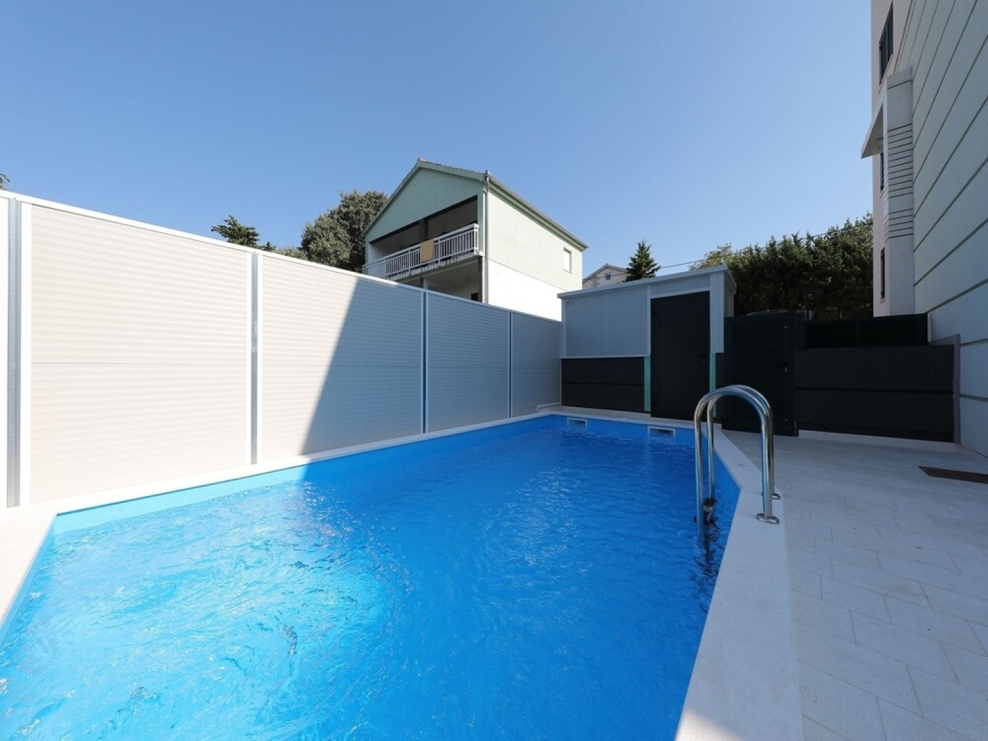 Luxurious Apartment in Seline Dalmatia, Offering sea Views