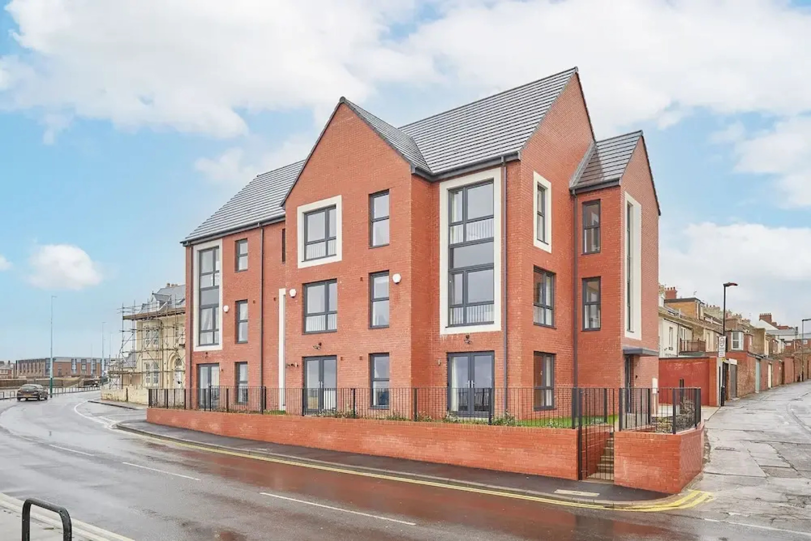 Host Stay 3 Queens Court