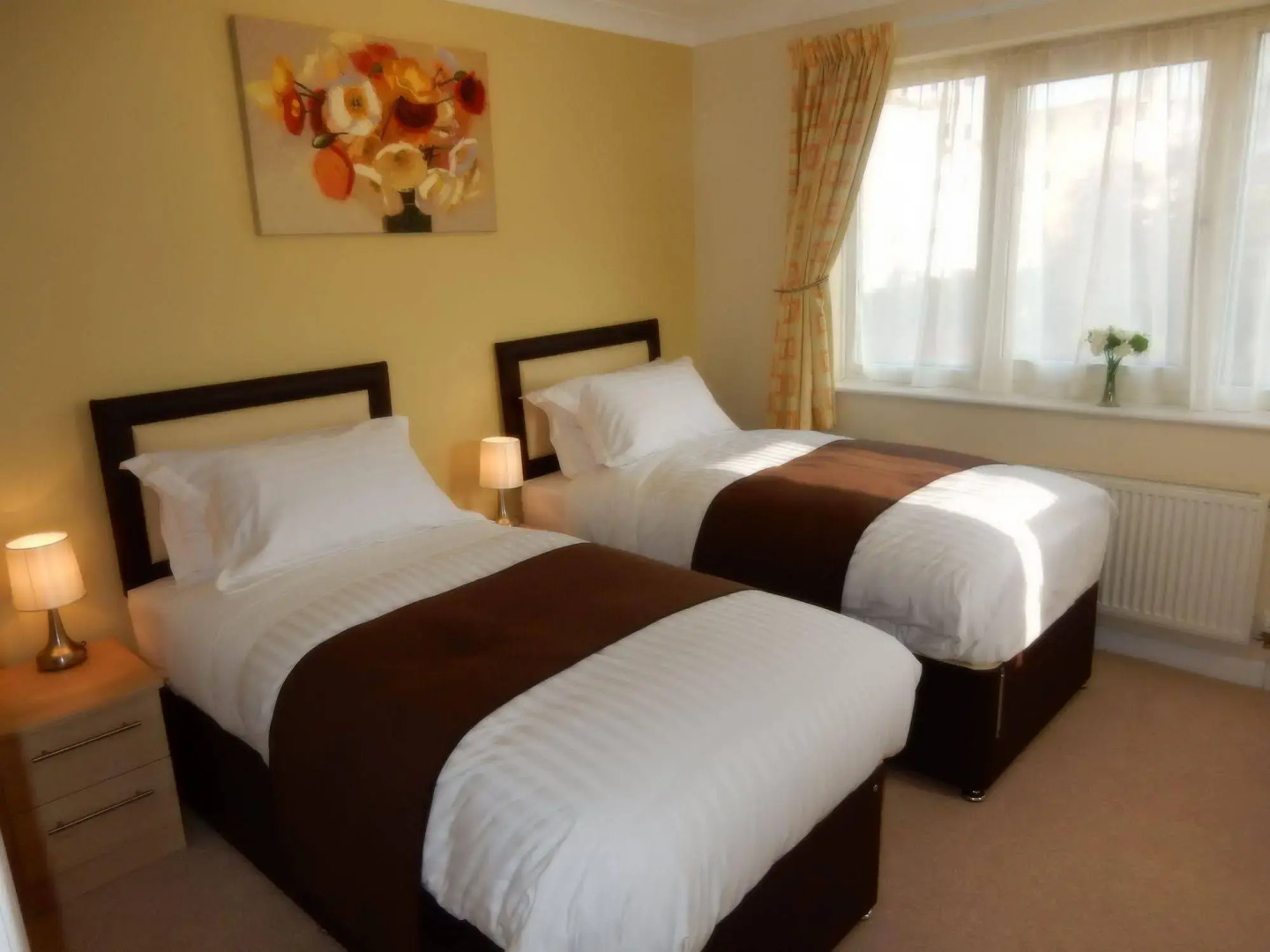 Abbots Lee - Adults Only