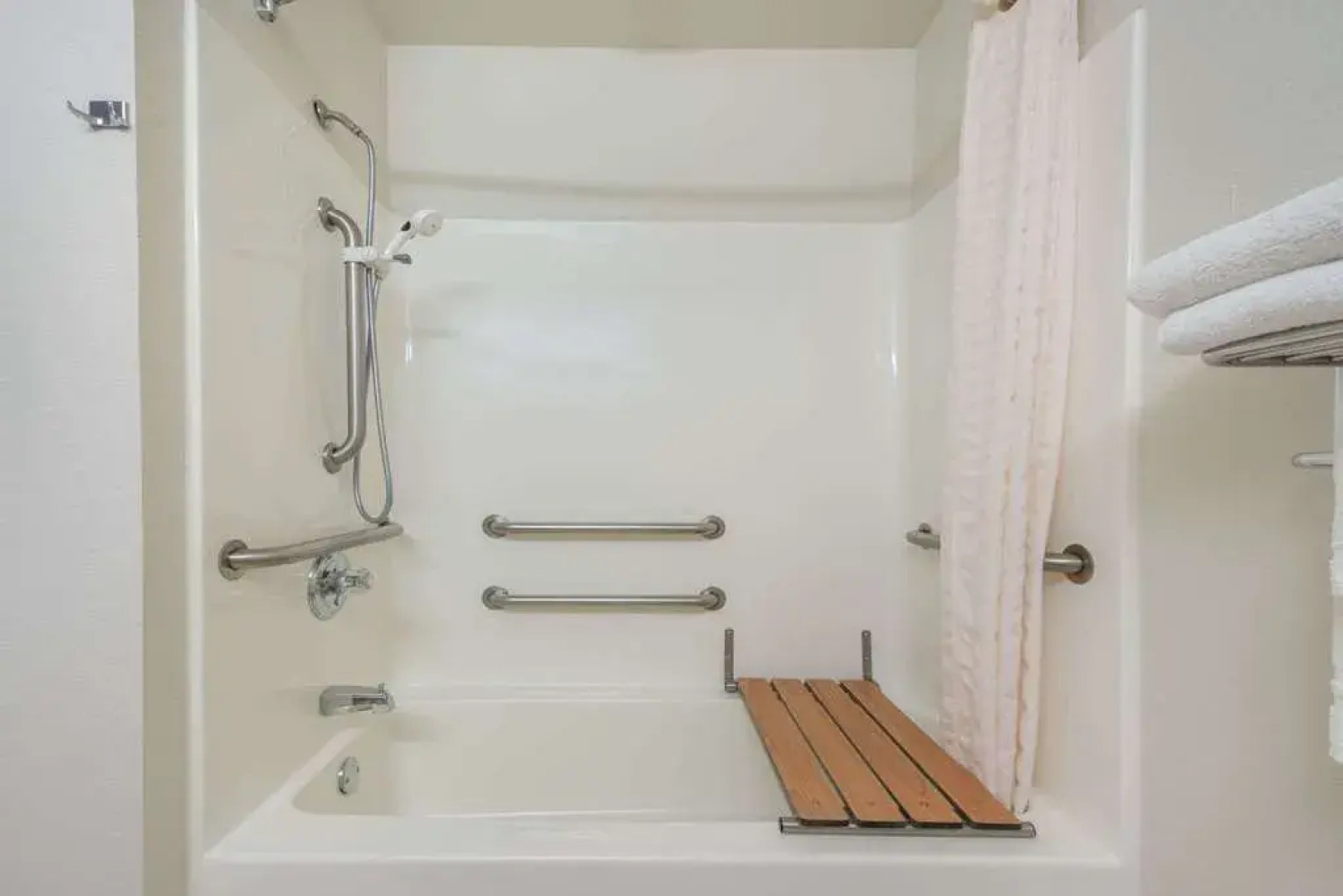 Microtel Inn & Suites By Wyndham Altus