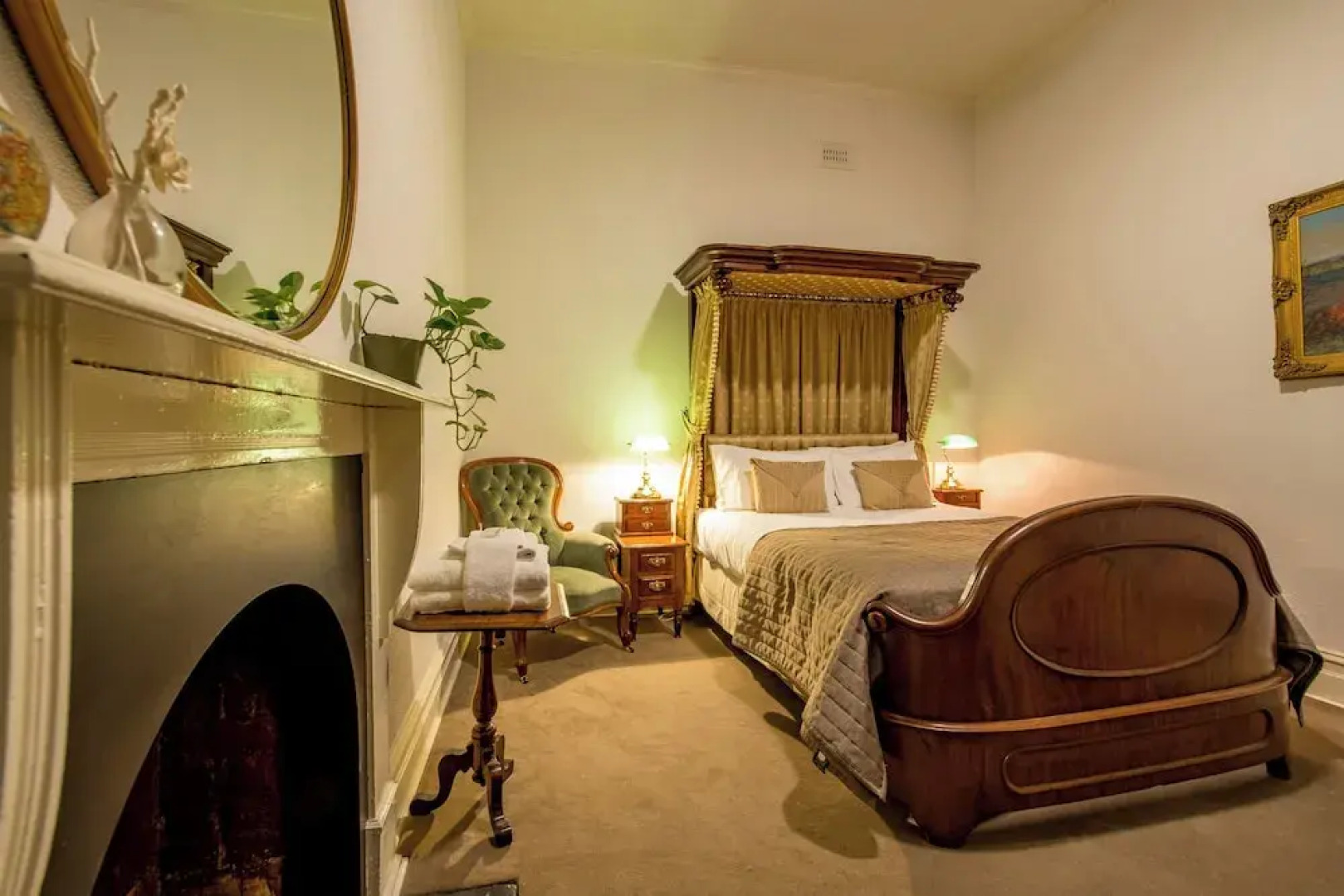 American Hotel Creswick