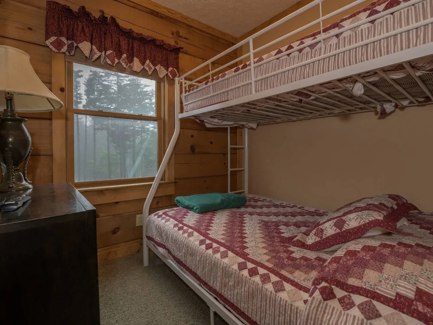 4 Br: Loggers Run 14