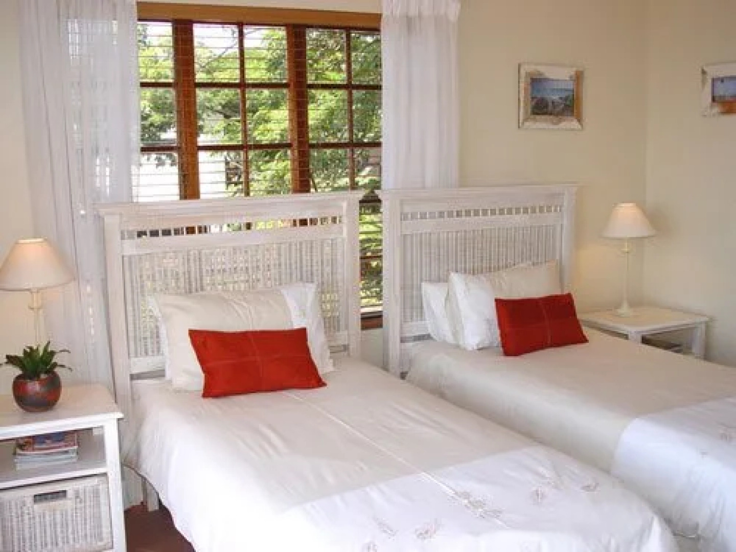 Umbrella Tree Bed and Breakfast