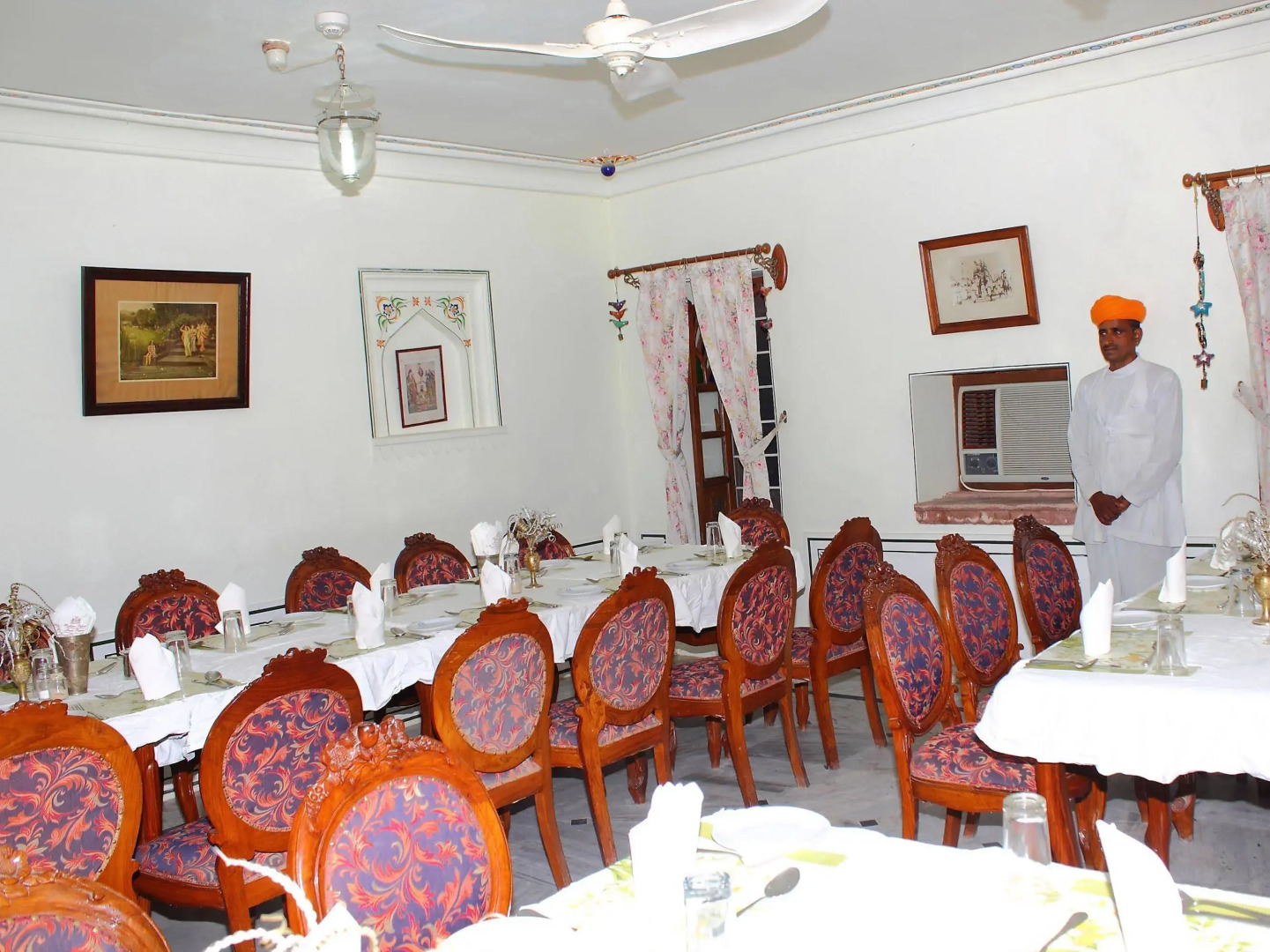 Hotel Pushkar Palace