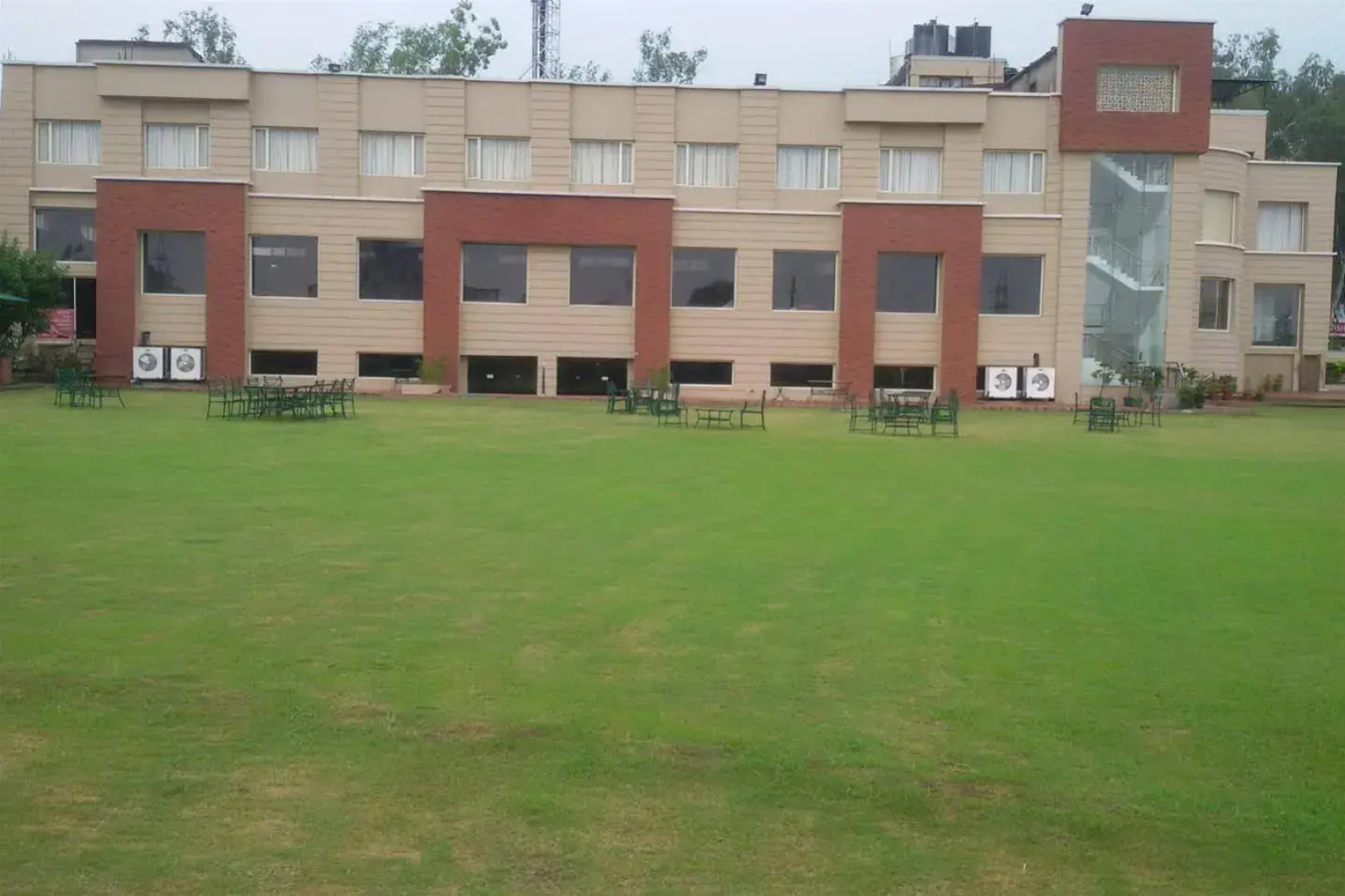 Hotel Classic Residency