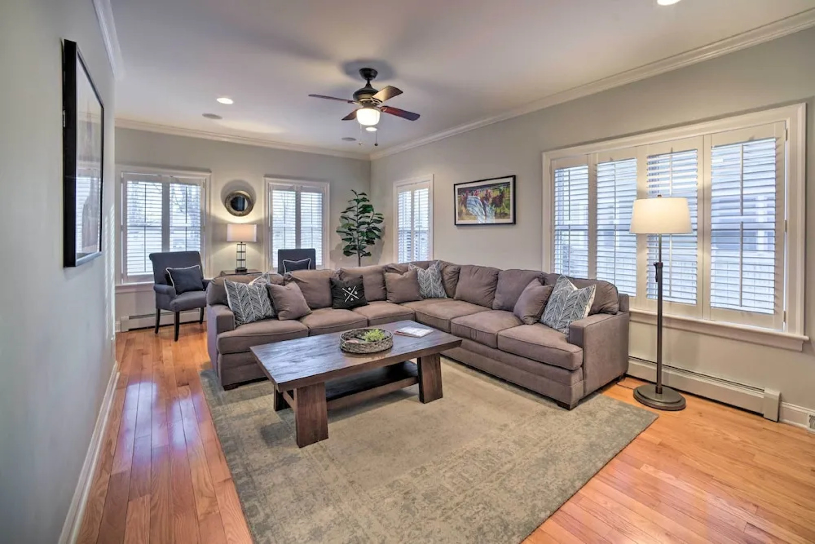 Stunning House w/ Deck, Game Room & Home Gym!