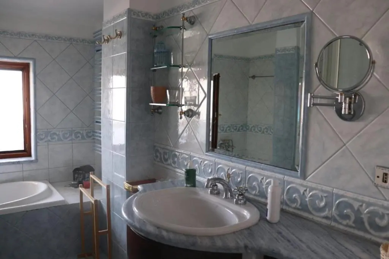 Mary Home 4 a pochi passi dalla Reggia di Caserta