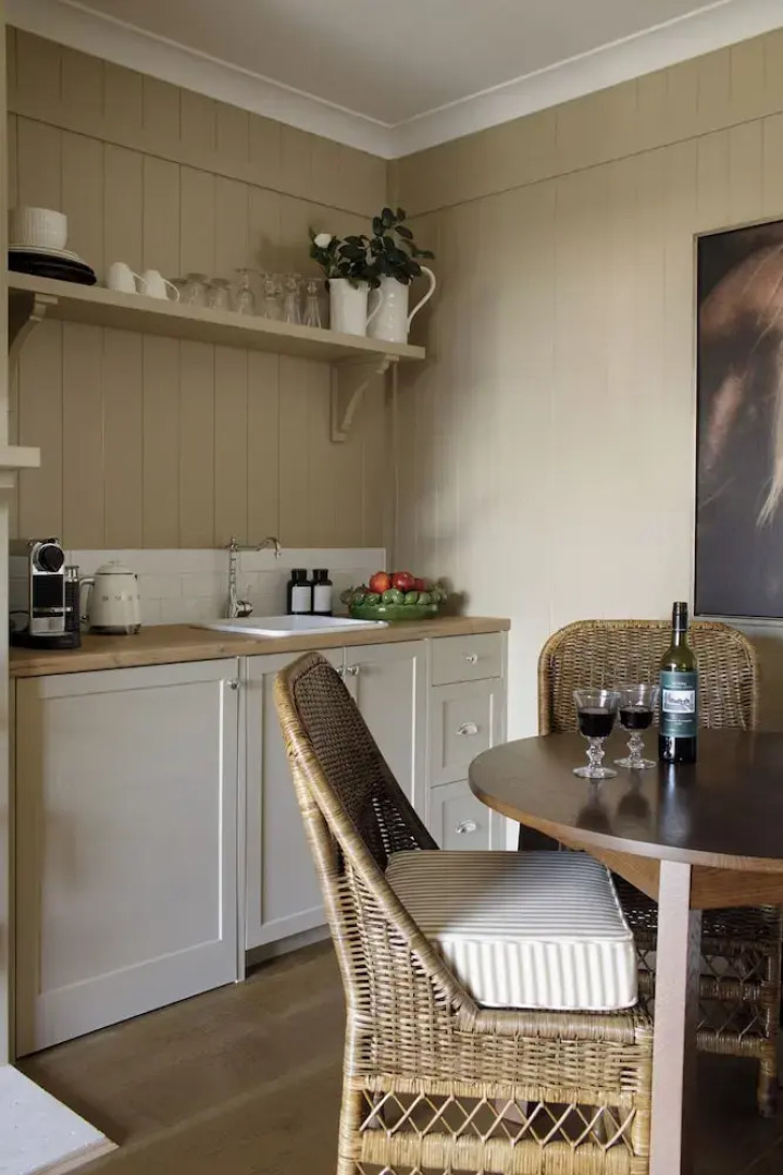 Verandah House Country Estate