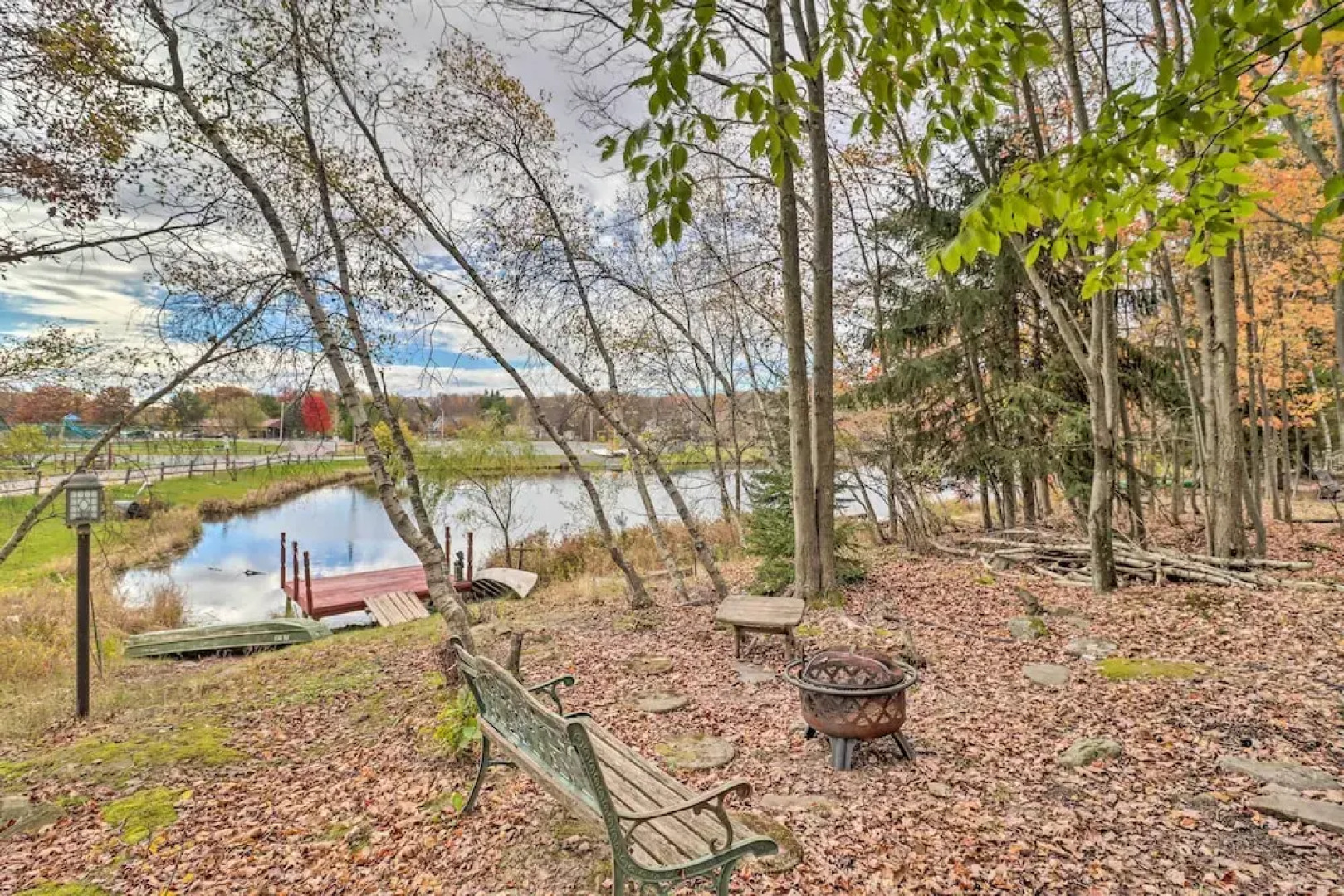 Walk to Beach: Lakefront Pocono Escape w/ Fire Pit