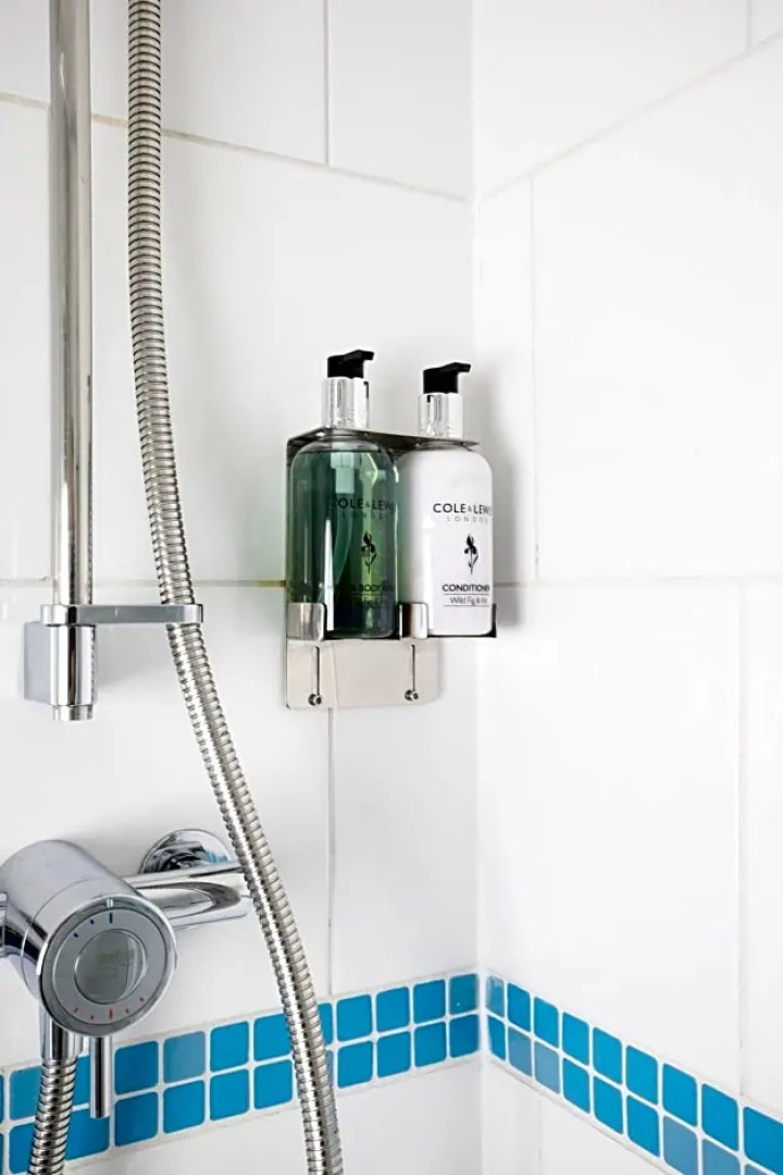 Number 7 Guest House