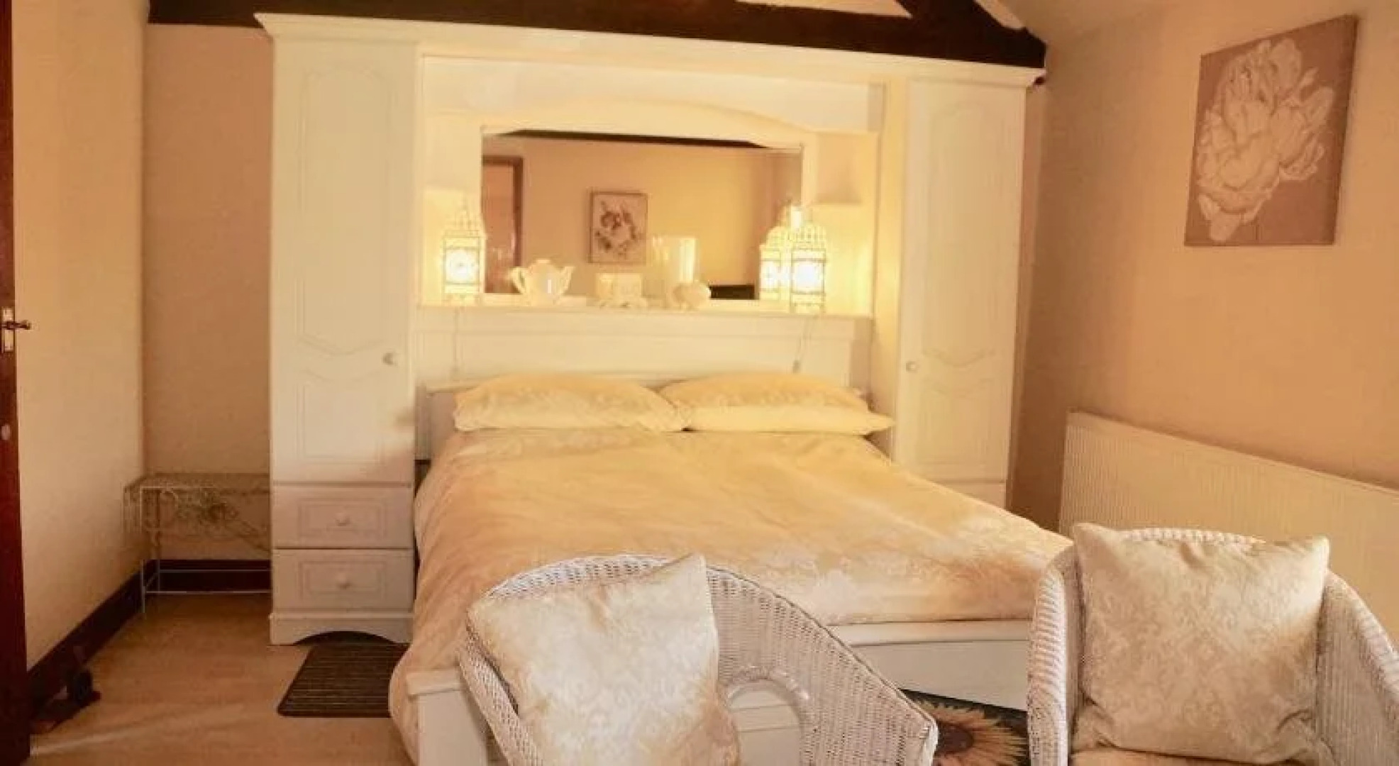 Ravencar Farm Bed and Breakfast