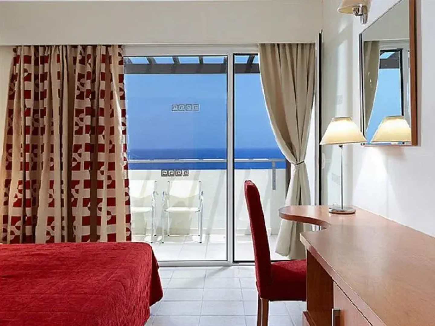 Kiotari Garden Hotel