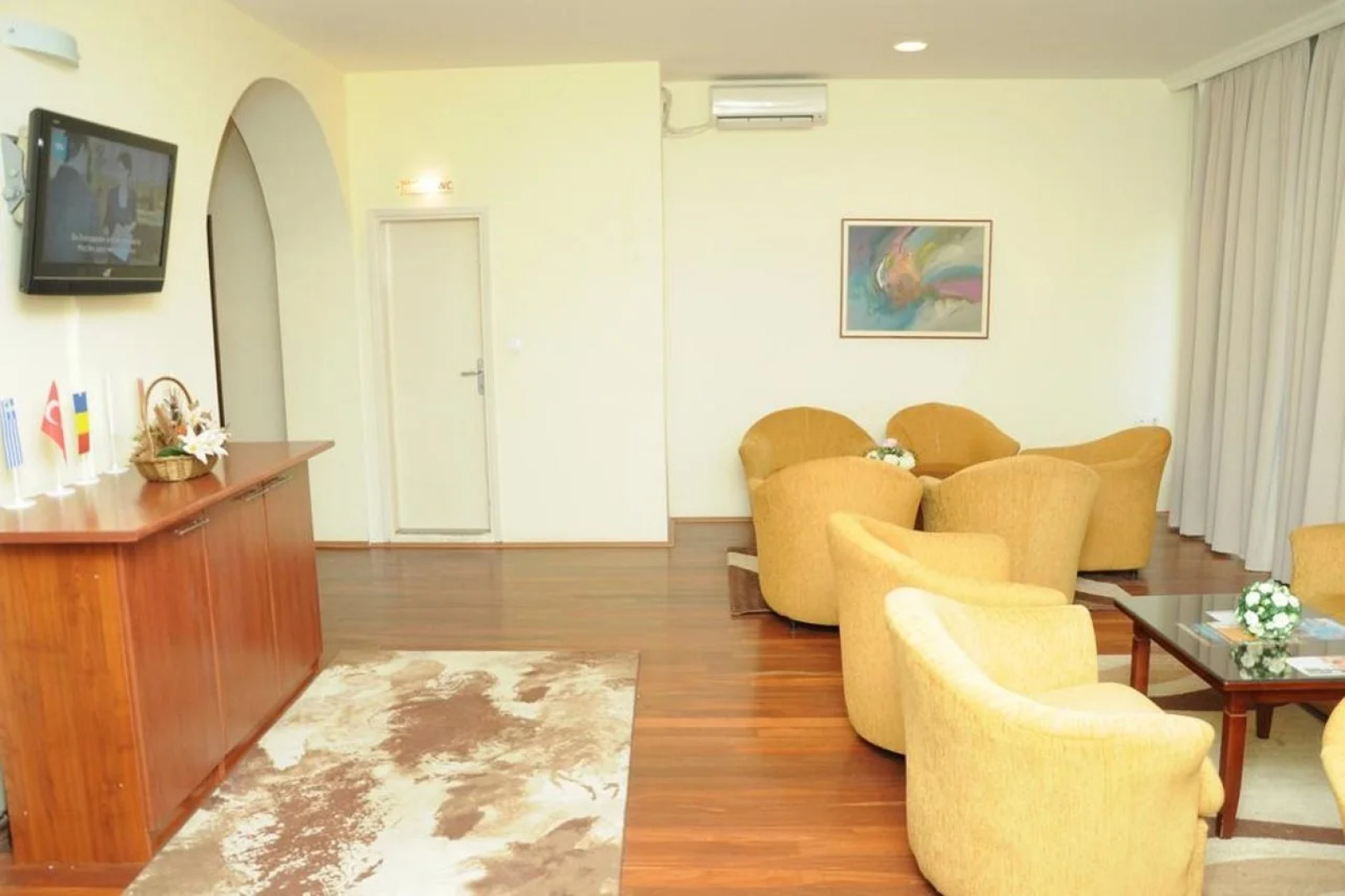 Epinal Hotel Shirok Sokak