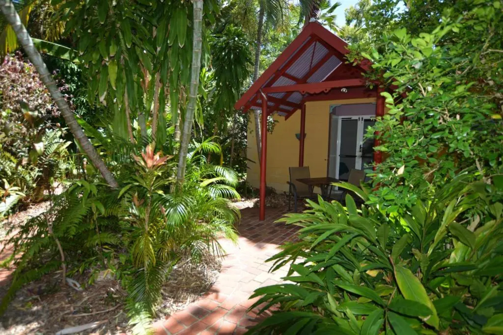 Shambhala Retreat Magnetic Island Cottages
