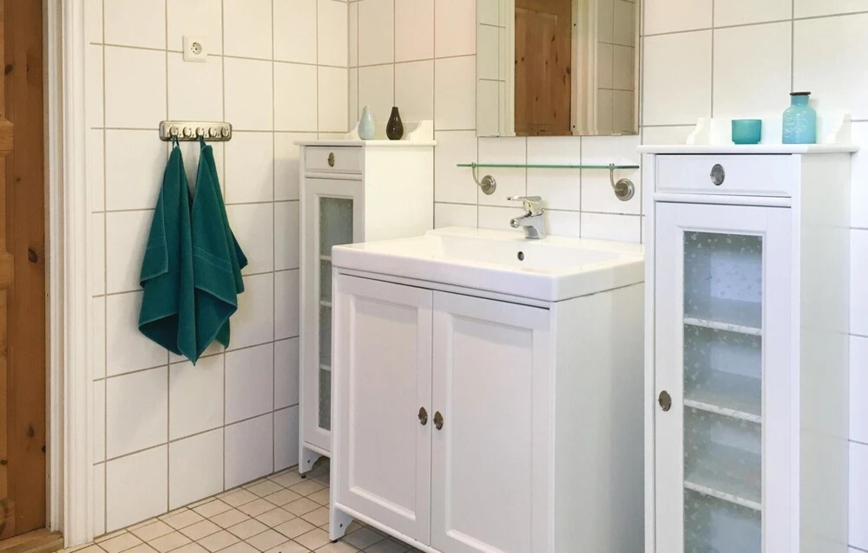 Nice Home in Lekeryd With 5 Bedrooms and Wifi