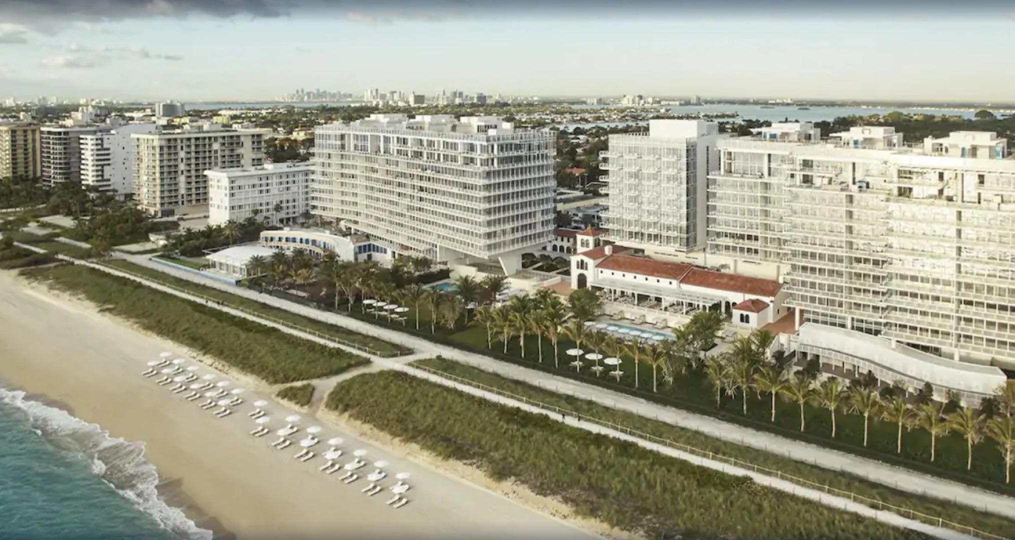 Four Seasons Hotel at The Surf Club