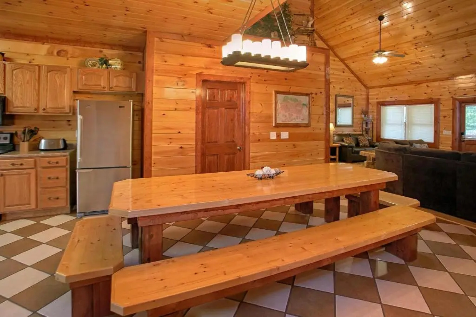 Live Laugh Love Pool Lodge