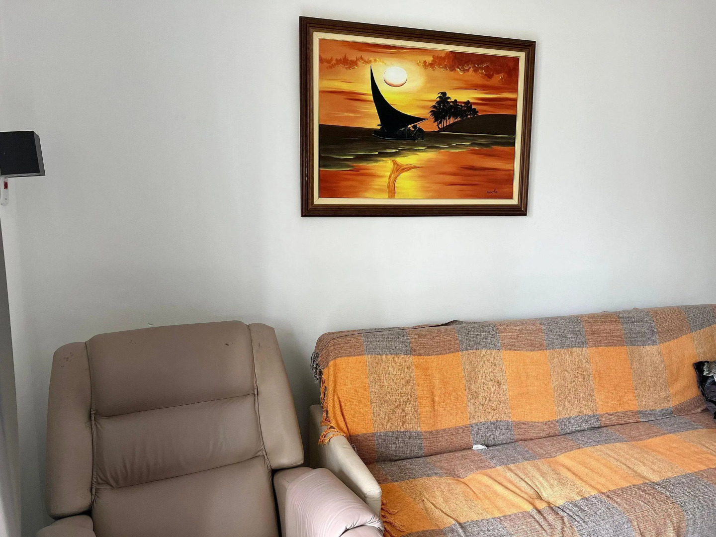 Apto Jóia 2 Dormitórios 200 Metros da Praia