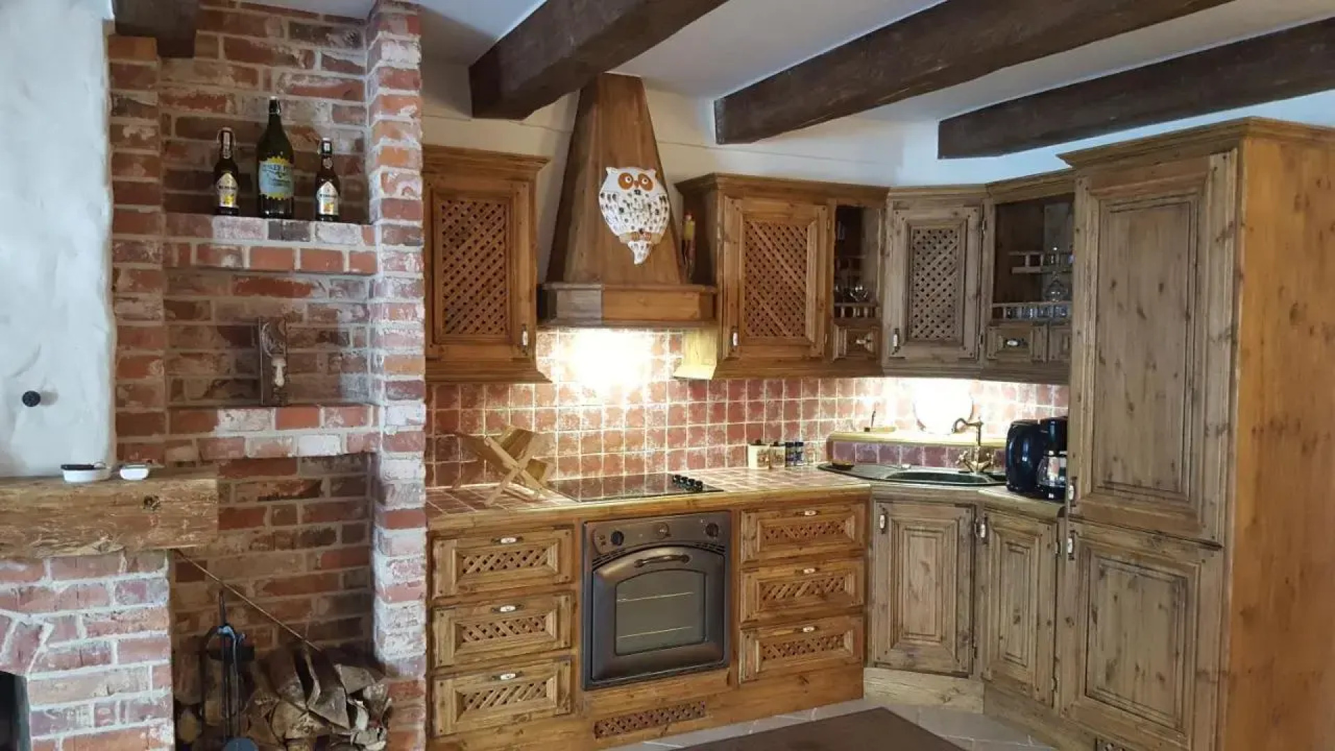 Deluxe Apartments in the City Center with Balcony