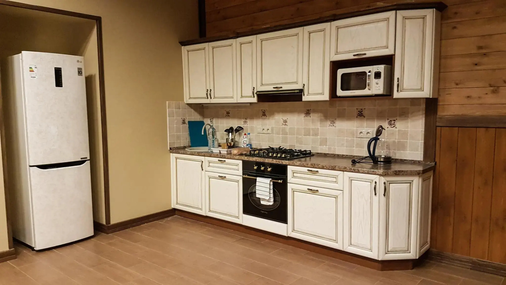 Коттедж Б8 на базе отдыха Новинки Парк