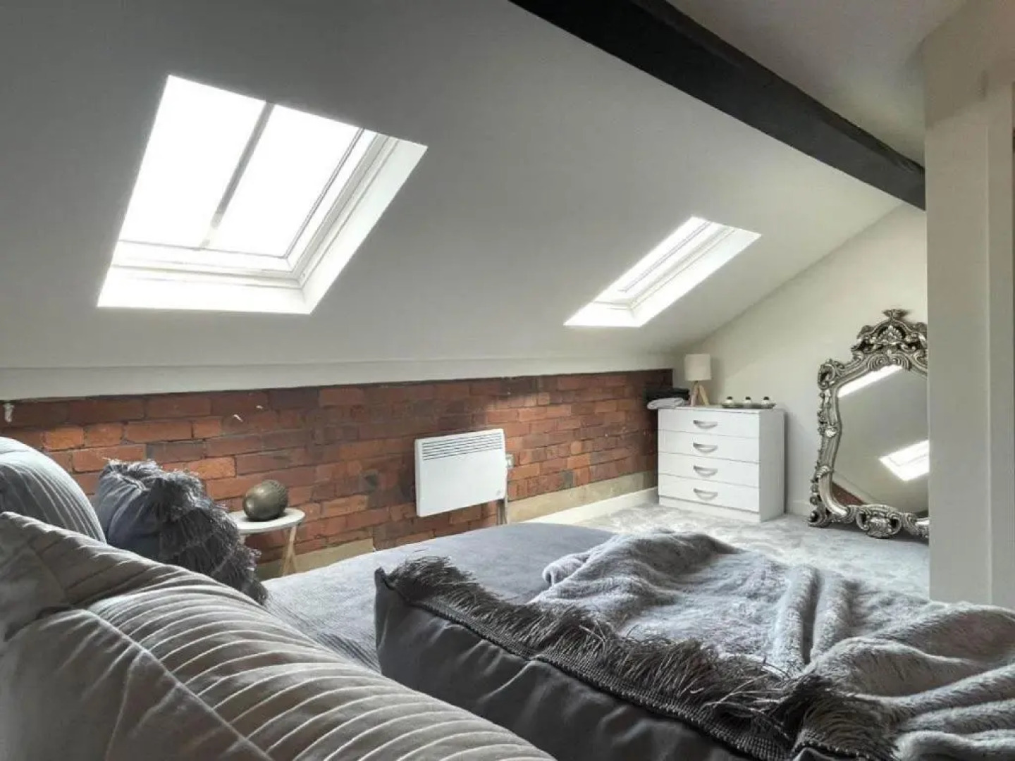 Luxury 4 Bedroom Apartment