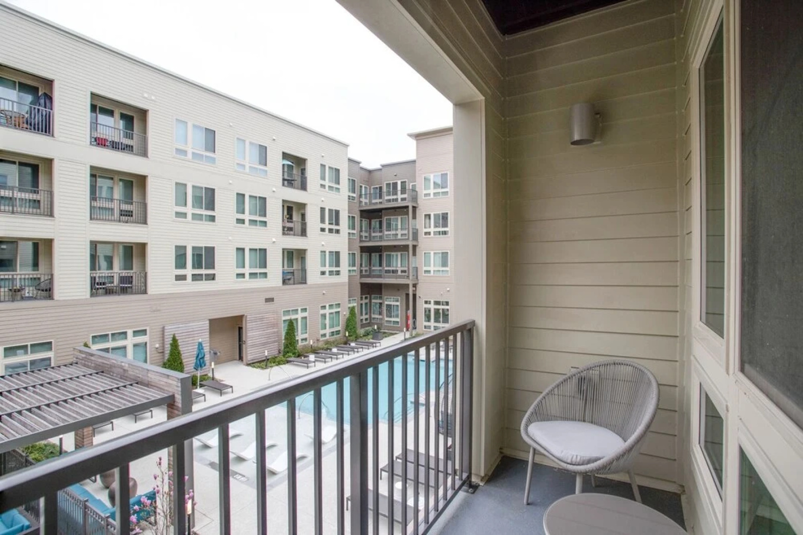 Exceptional Comfort Alexandria Apartment