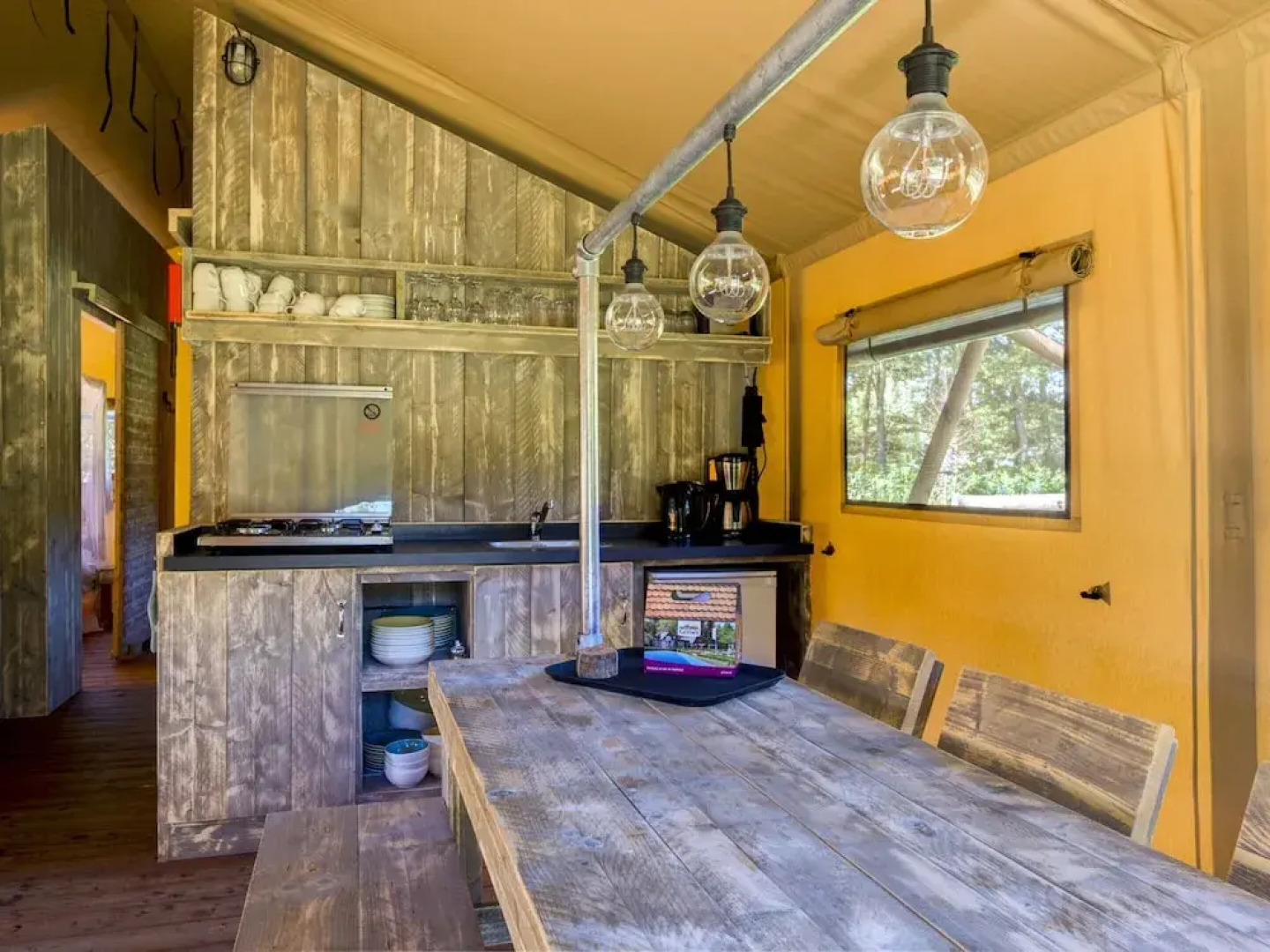 Chic Glamping Escape With Pool