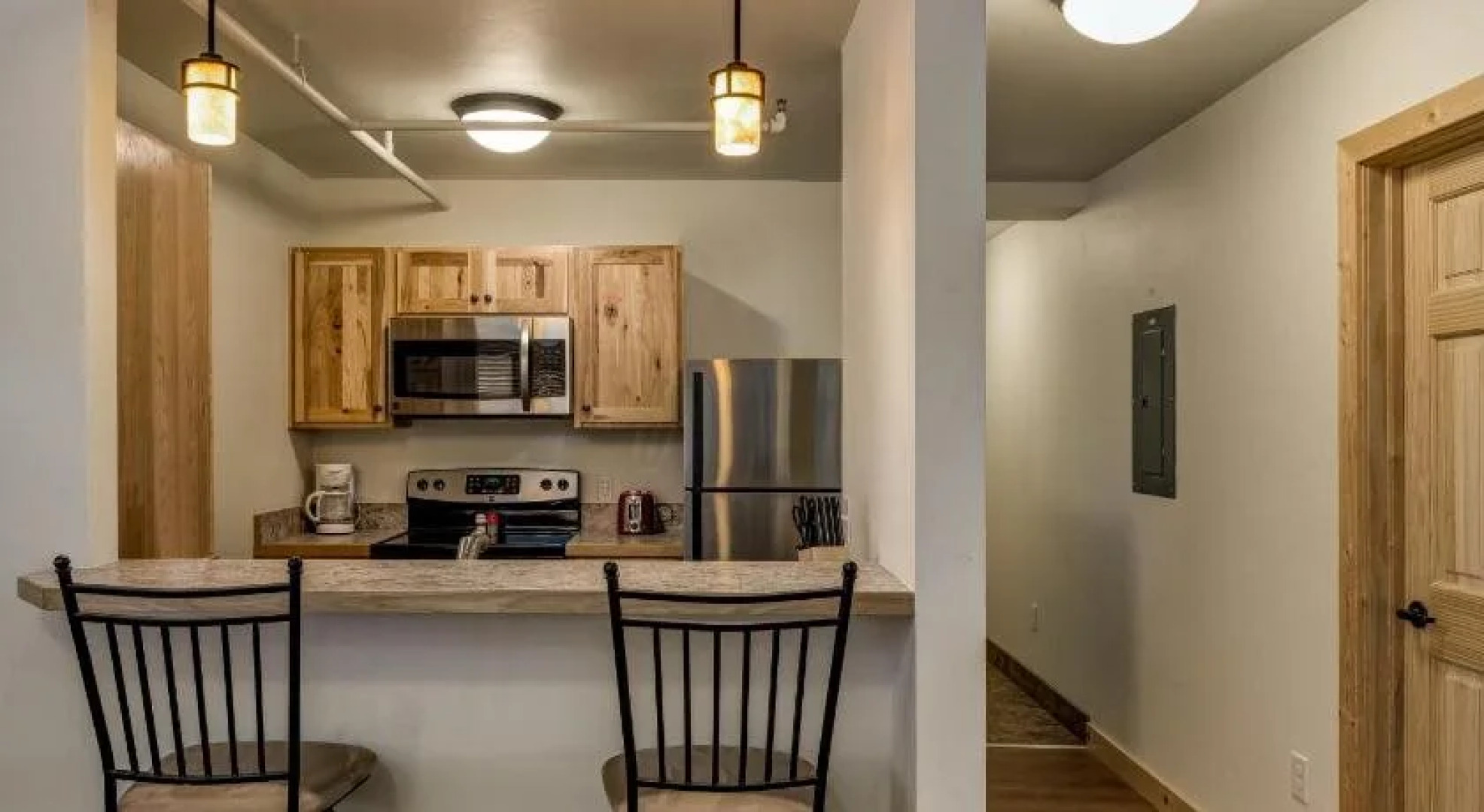 HiWay 40 Grill and Lodge