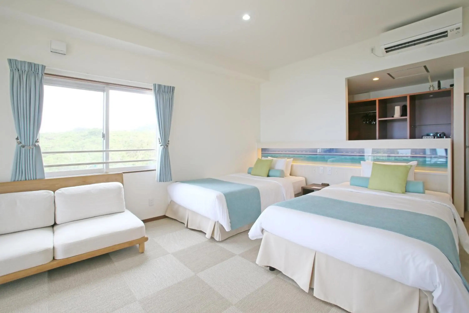 Seven Colors Ishigakijima