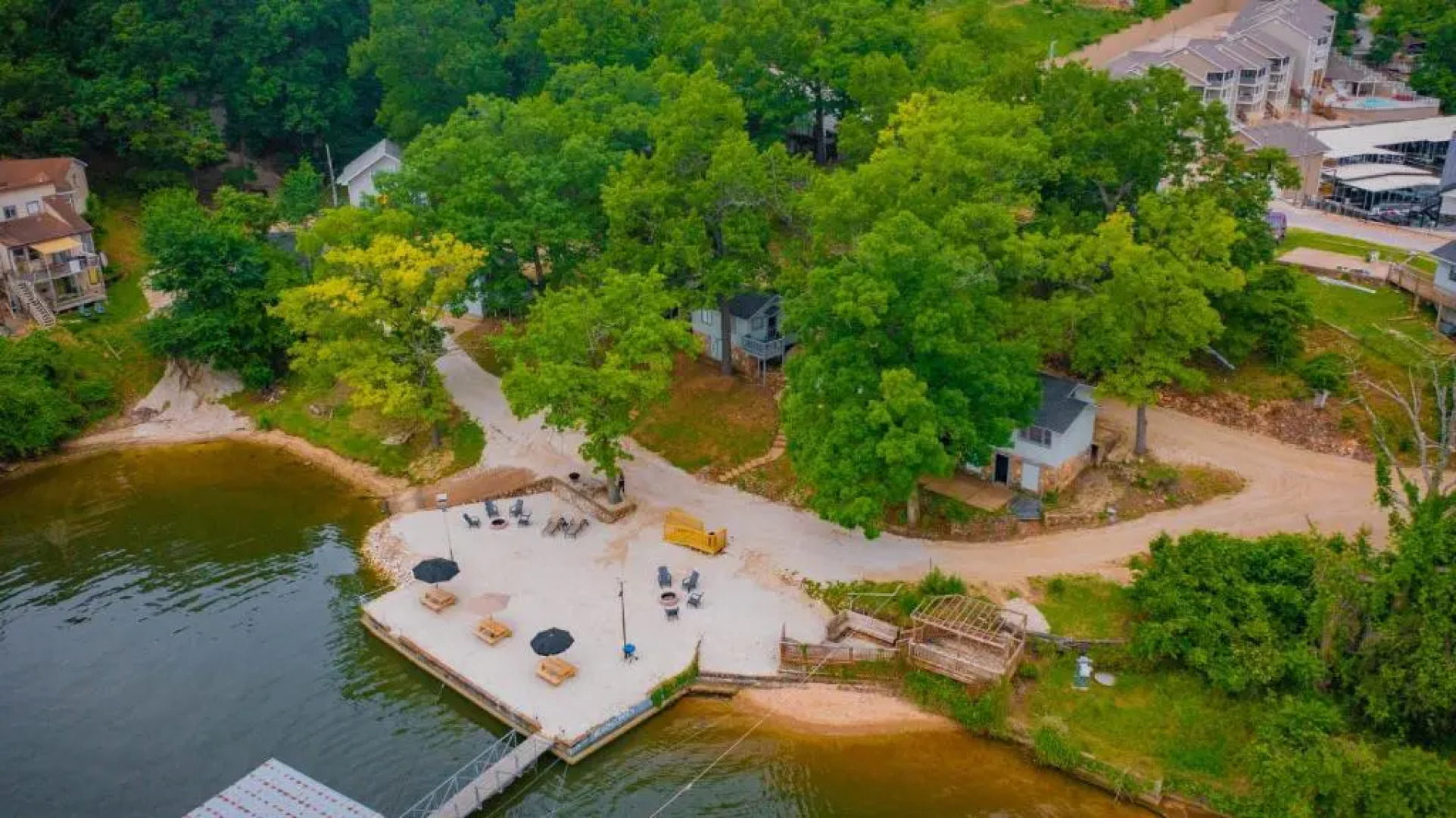 Lakeshore Fishing Cabin #5
