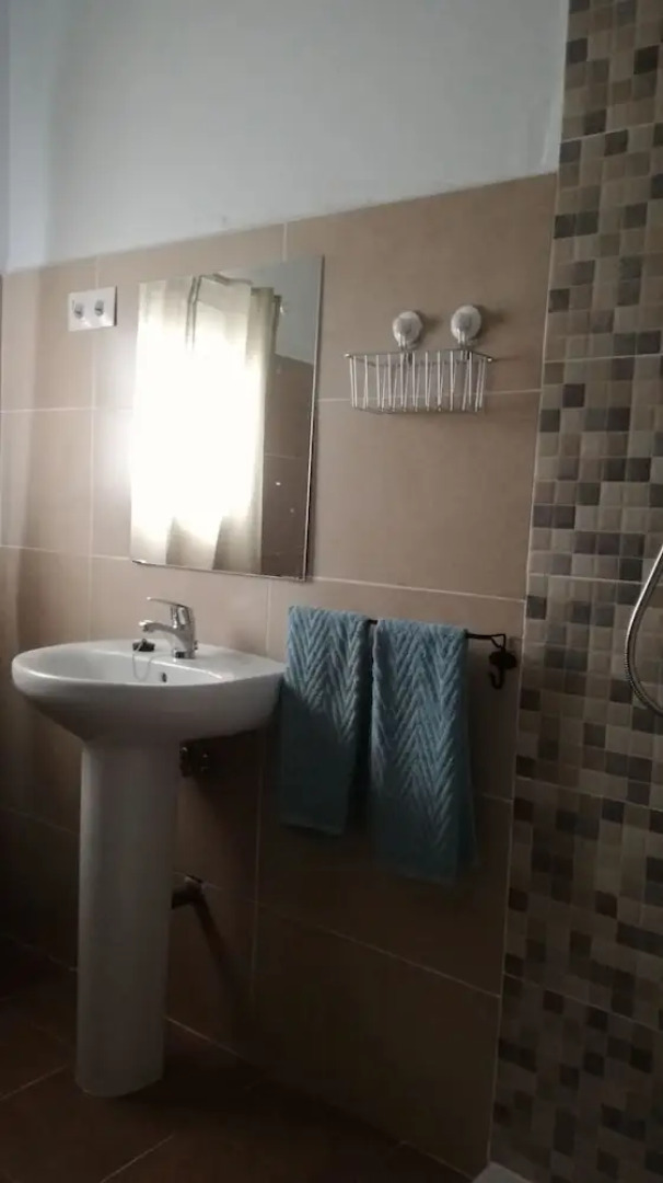 House With 3 Bedrooms in Zalea, With Wonderful City View, Enclosed Gar