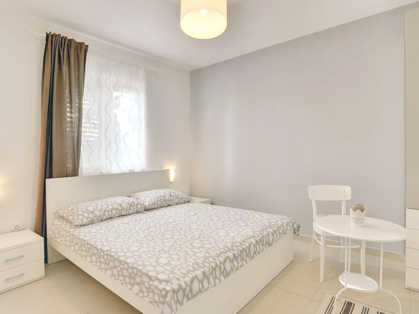 Luxurious Villa with Sauna & Hot Tub in Žminj