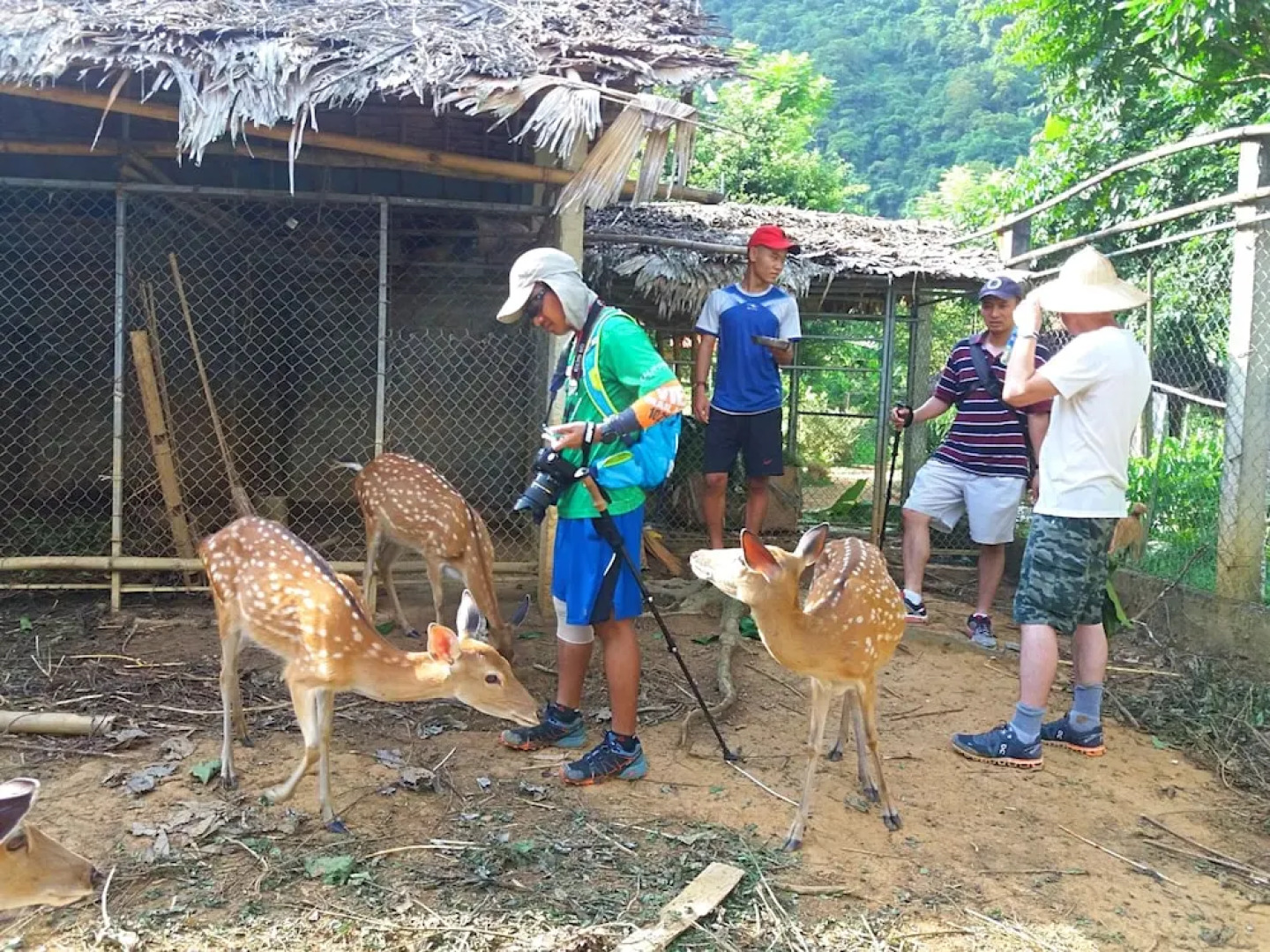 Pu Luong Riverside Lodge