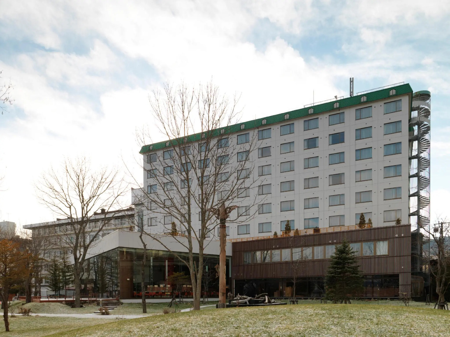 Lake Akan Tsuruga Wings