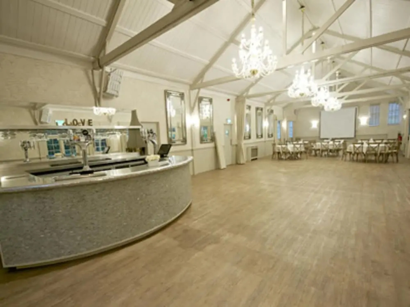 Ravenwood Hall Hotel