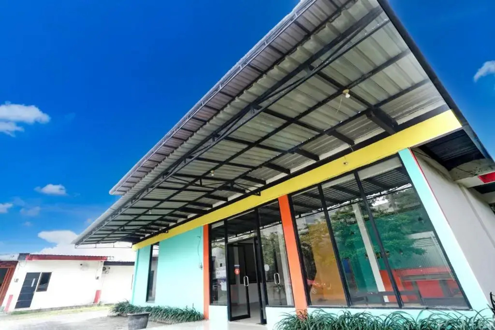 Hotel O Mojoanyar Near Terminal Bis Mojokerto