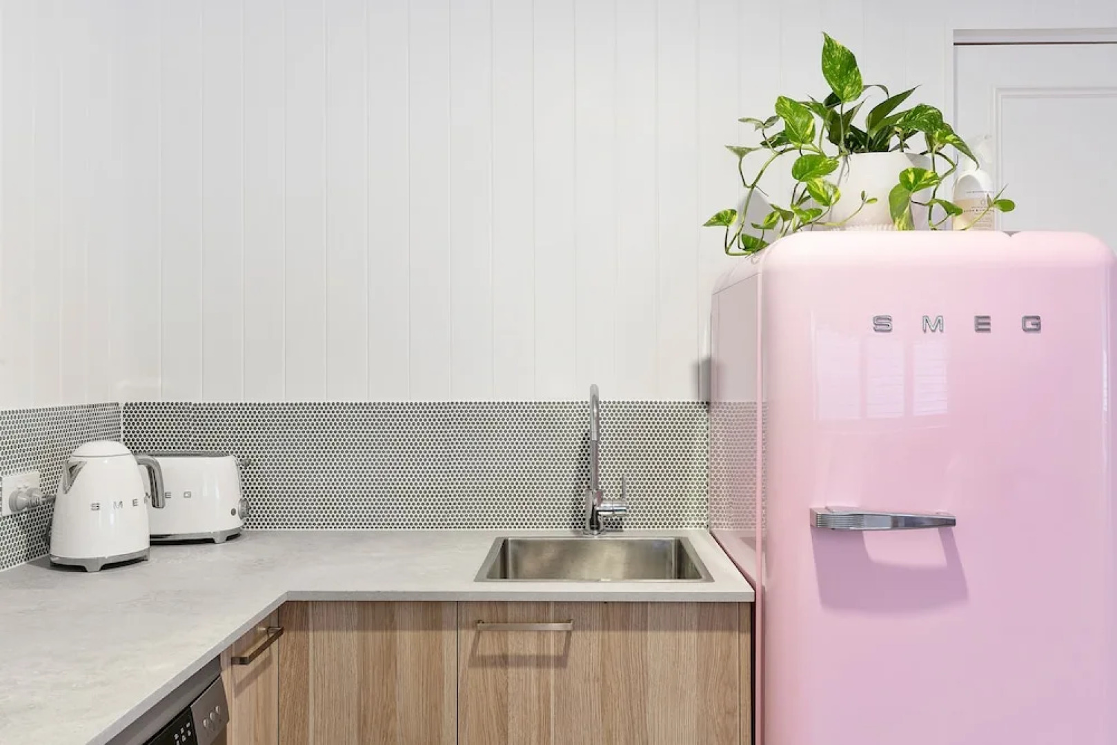 A PERFECT STAY - Sunset Beach