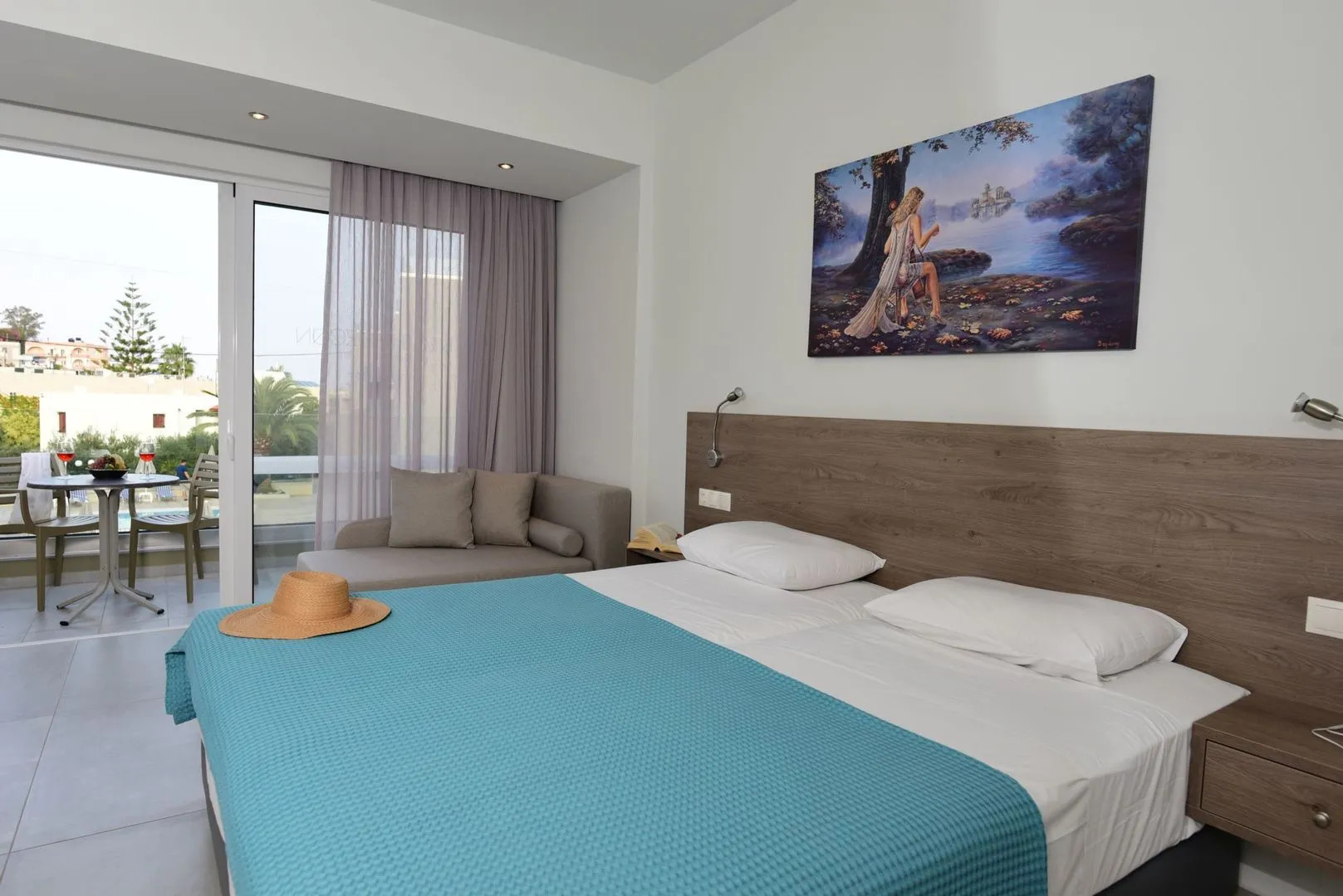 Blue Horizon Apartments