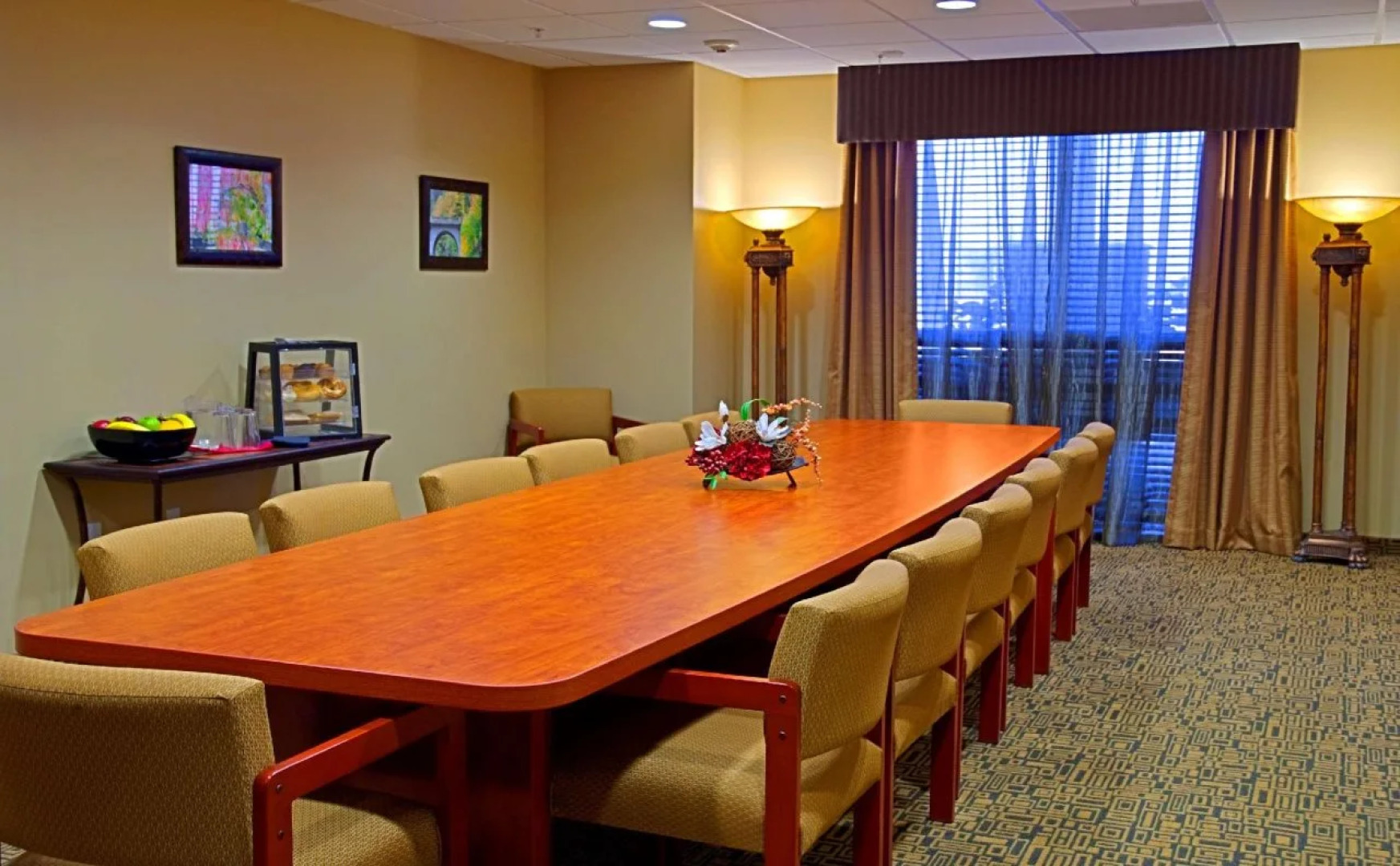 Spark by Hilton Phoenix East Mesa