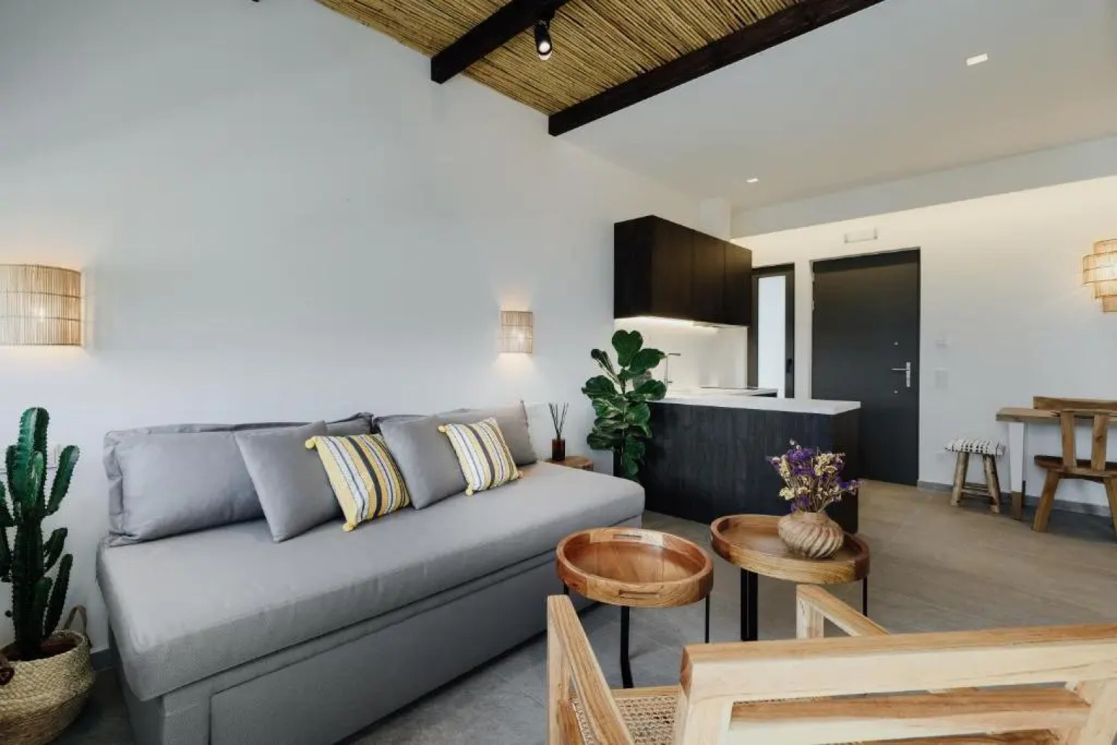 Suite Homes - Fine Living