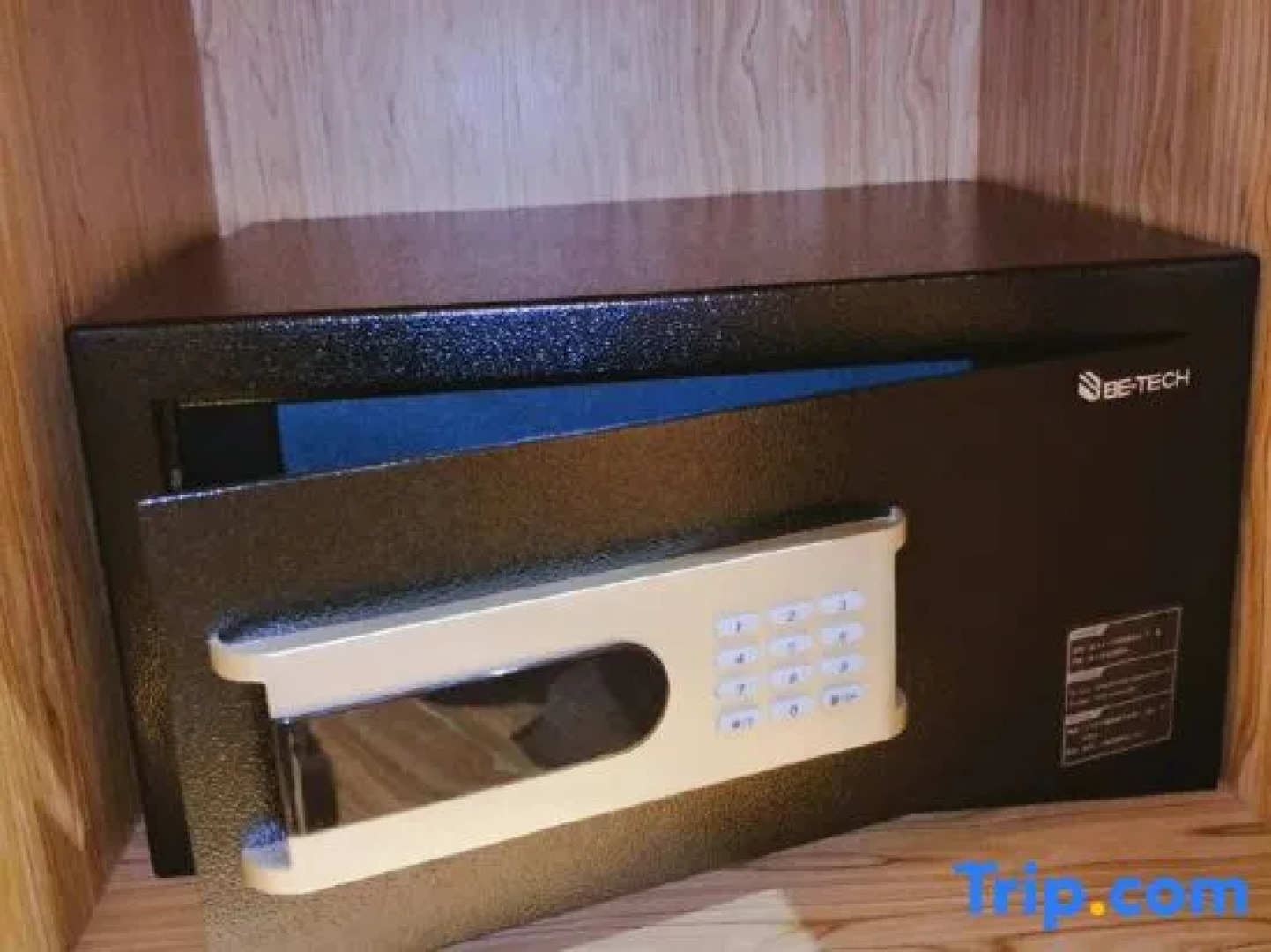 Chang Baishan Dynasty Holy Land Hot Spring Hotel