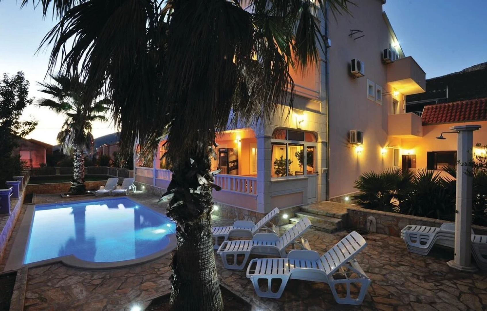 Amazing Home in Kastel Stari With Wifi and 6 Bedrooms