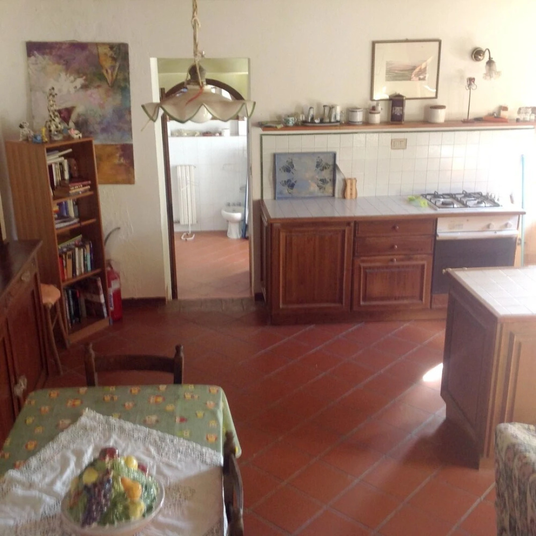 House With 2 Bedrooms in Mensano, With Pool Access and Wifi