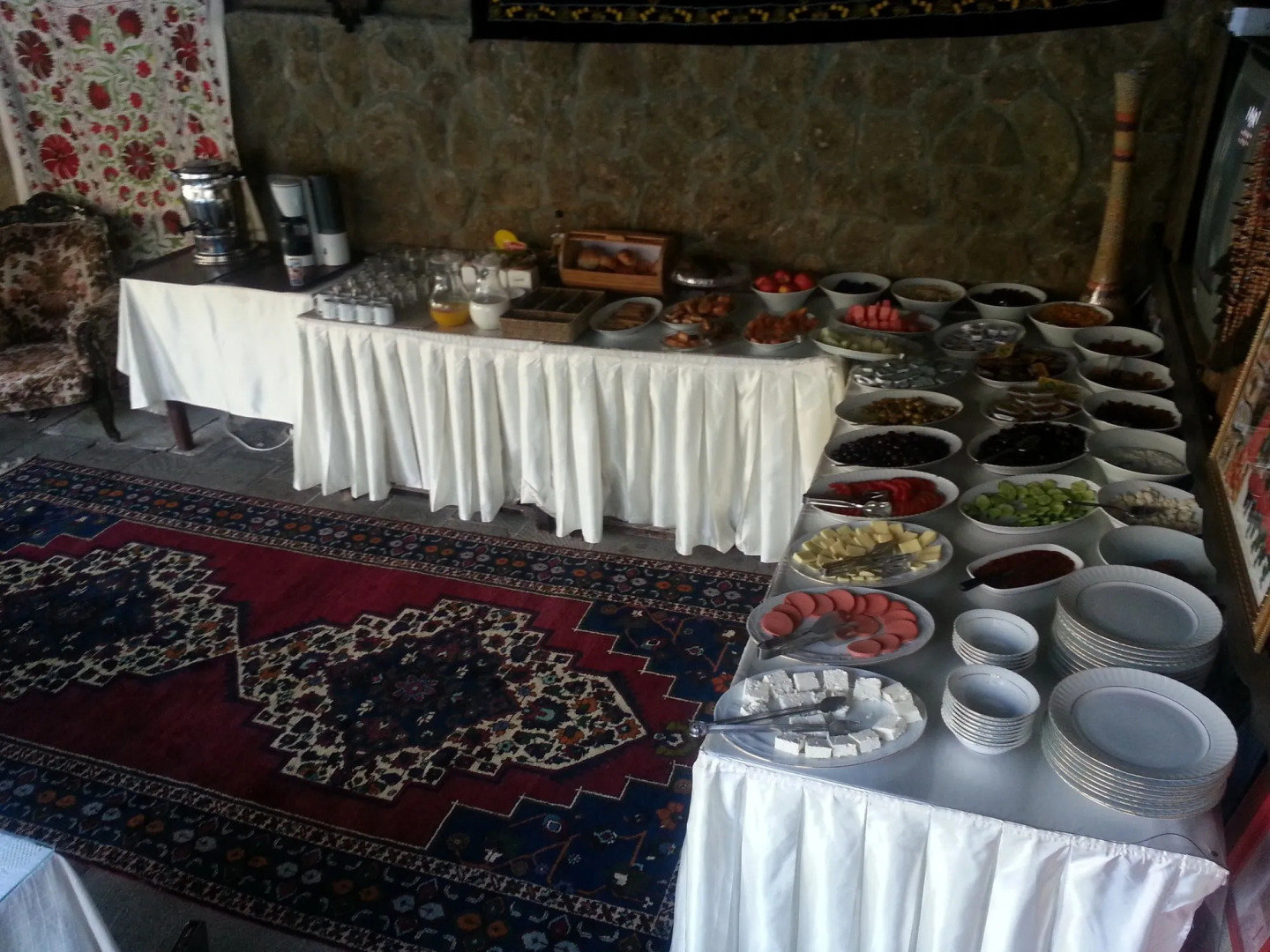 Local Cave House Hotel