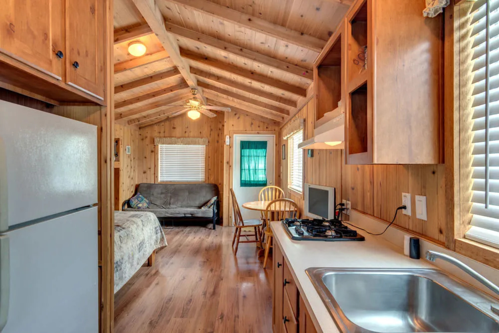 Lake Conroe RV & Camping Resort