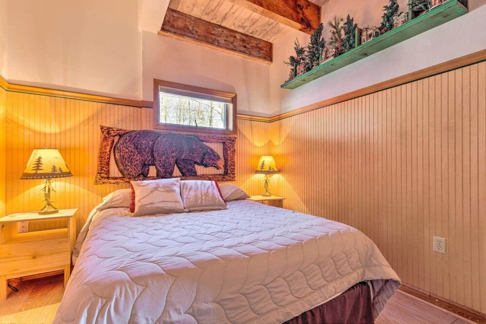 Golf, Sauna, Creek: Spectacular Smoky Mtn-view Gem