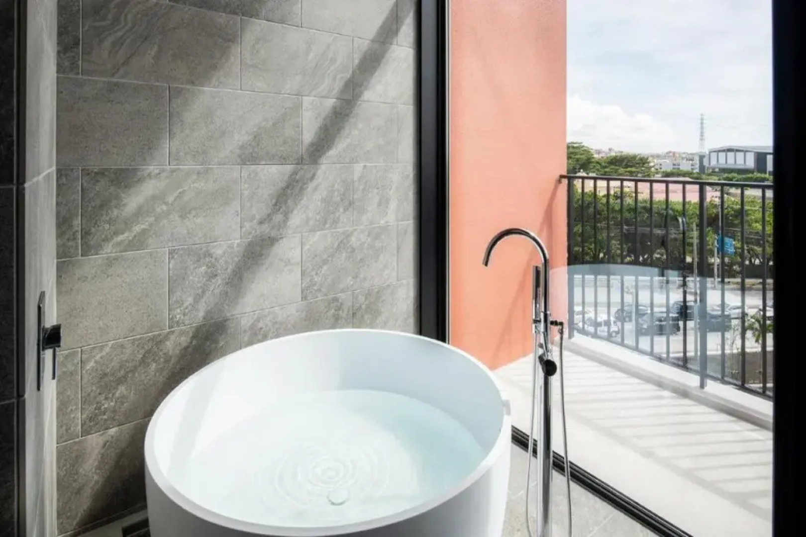 REF Okinawa Arena by VESSEL HOTELS