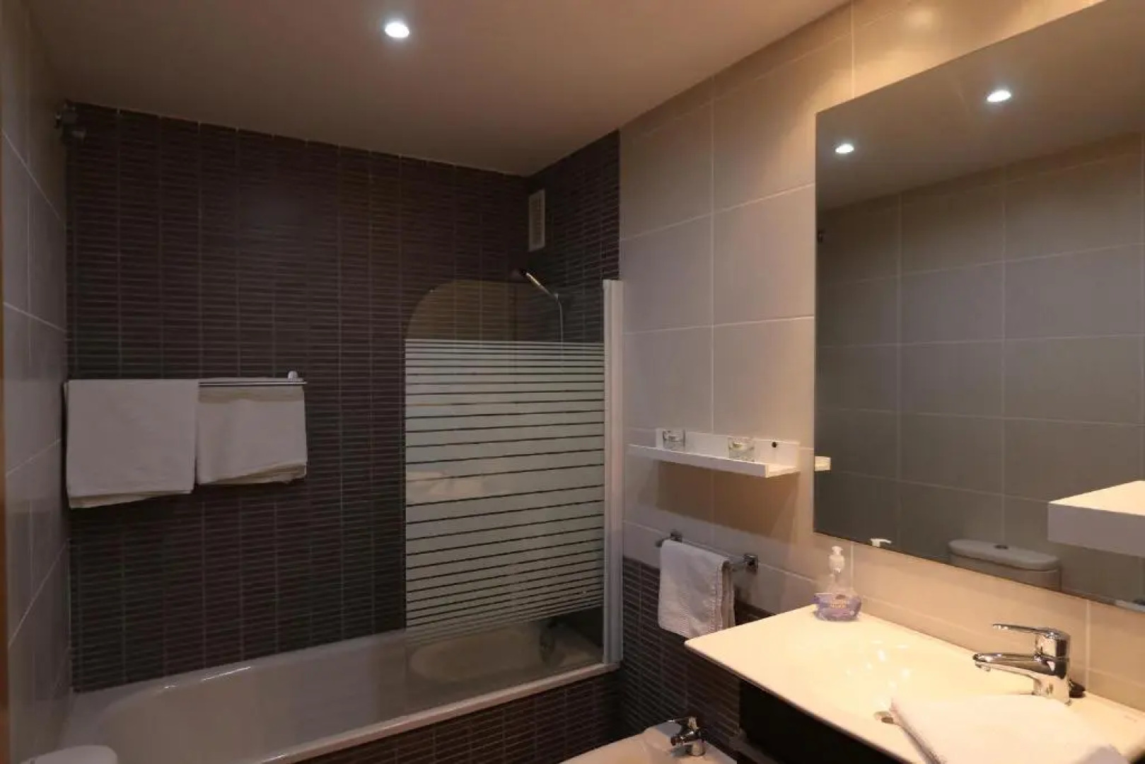 Aguilas Residencial El Cedro BID2