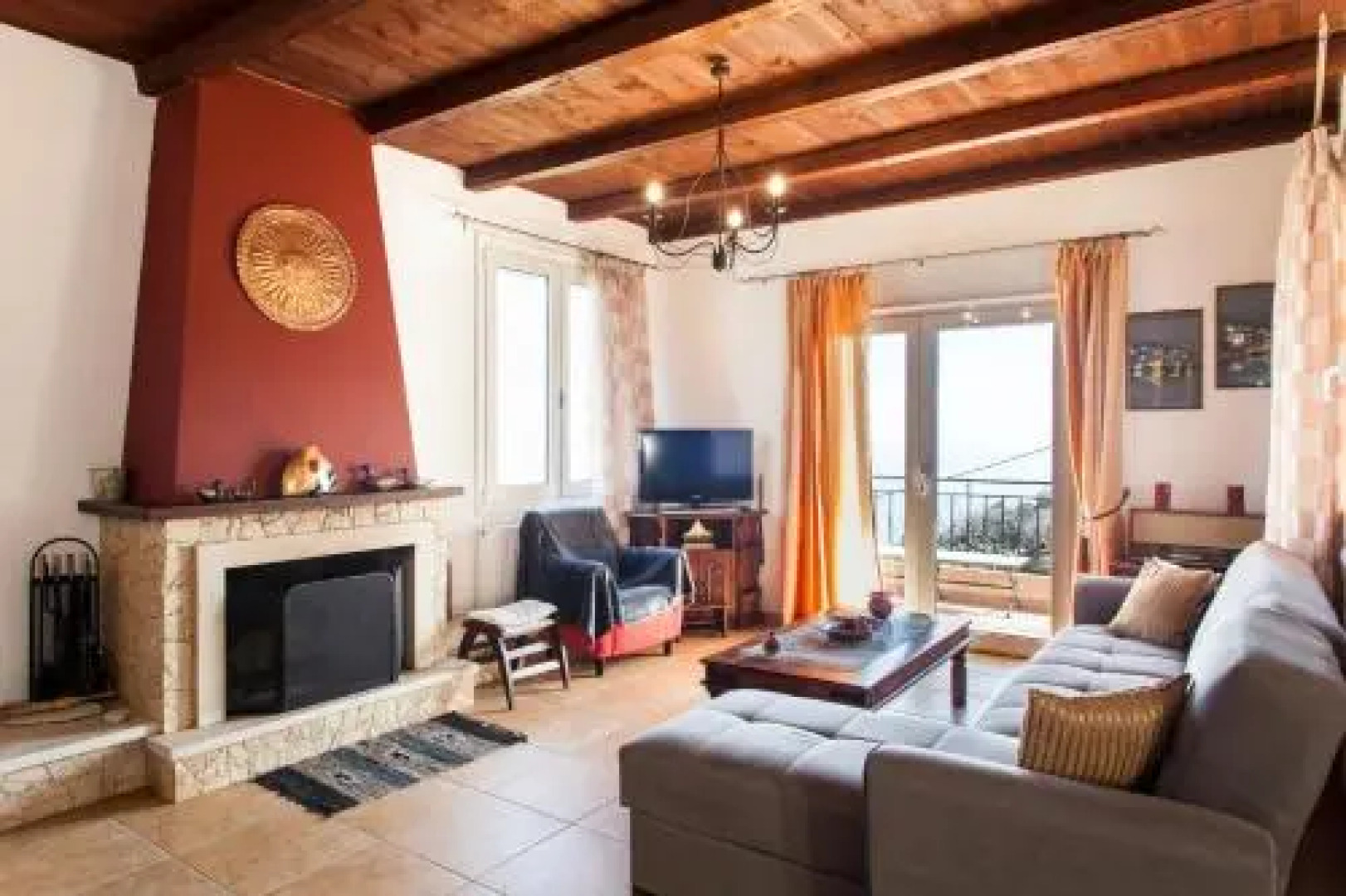 Panorama TraditionalHouse